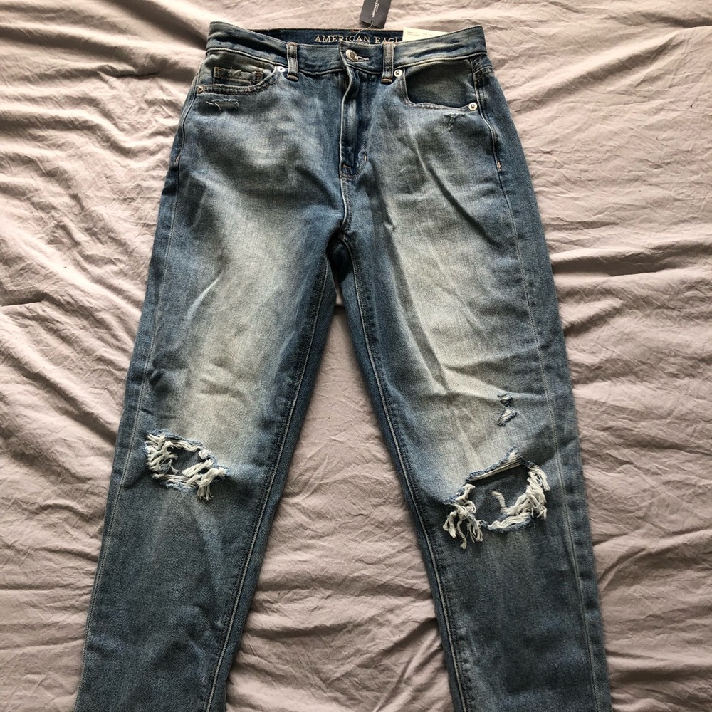 American Eagle High Waisted Mom Jeans Size 0